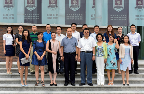 我省高校外事领导在我校合影留念.png